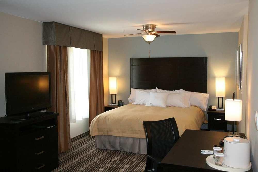 Homewood Suites By Hilton Cedar Rapids-North Екстер'єр фото